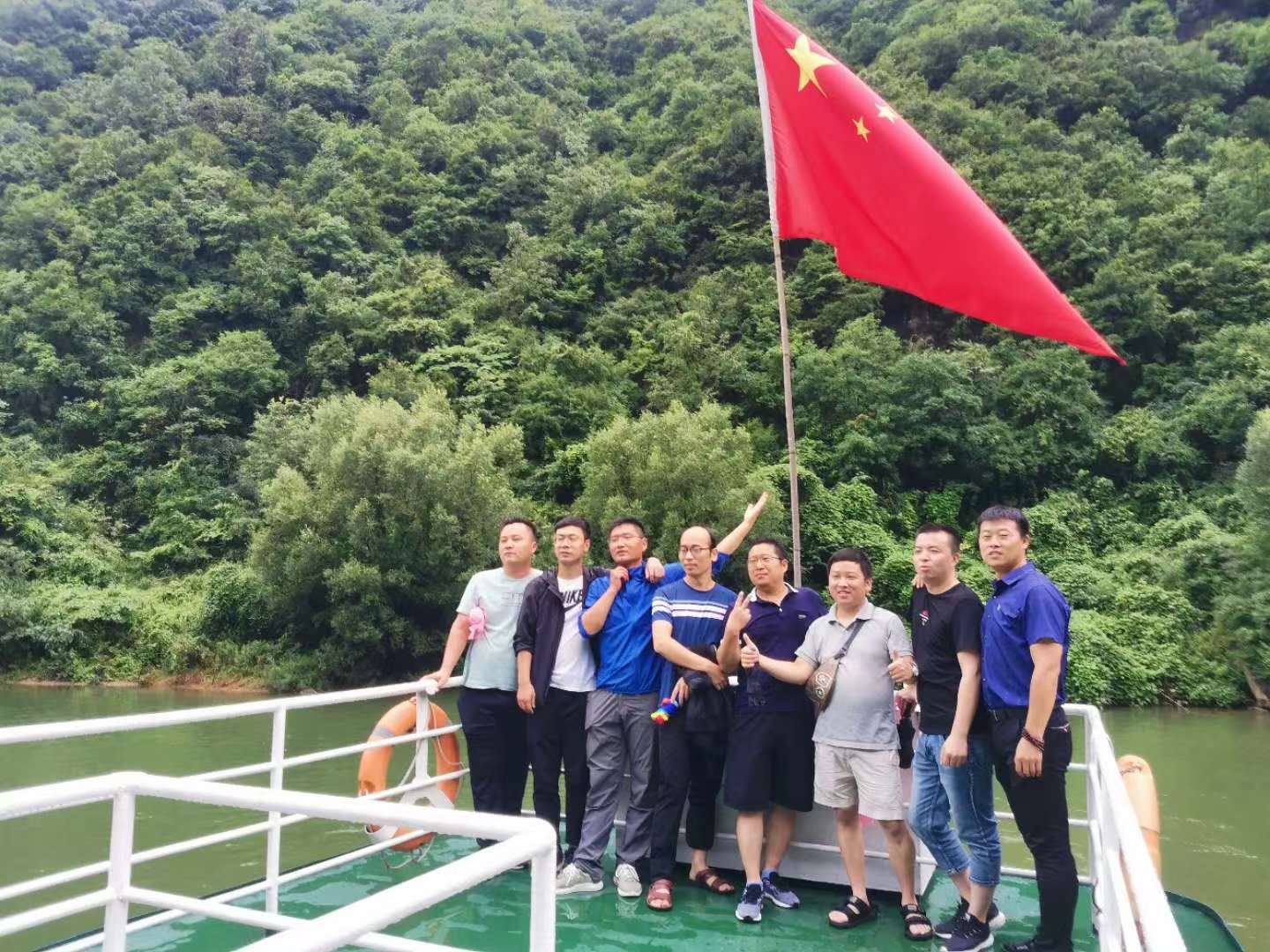 �T���F�����